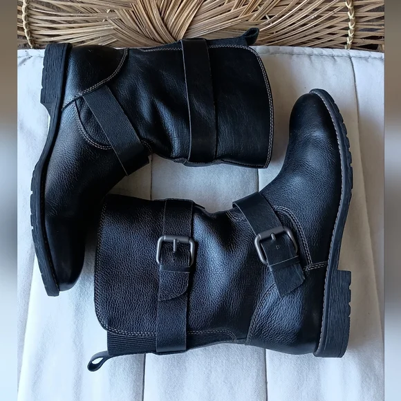 Montana Black Leather Buckle Boots_9 - Picture 6 of 6